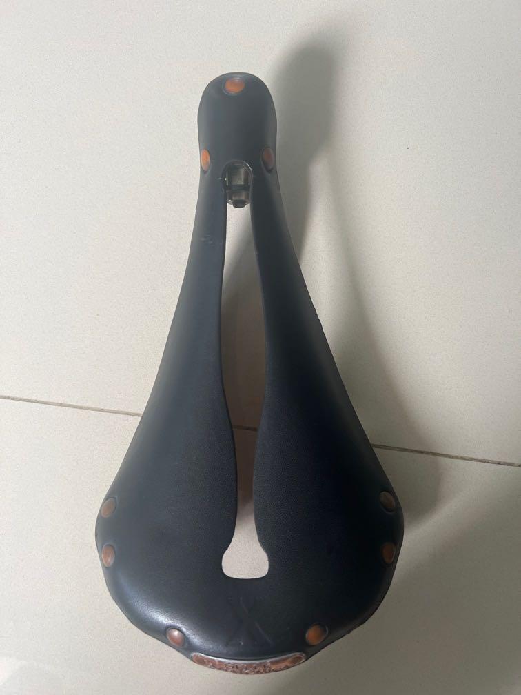 selle anatomica carbon