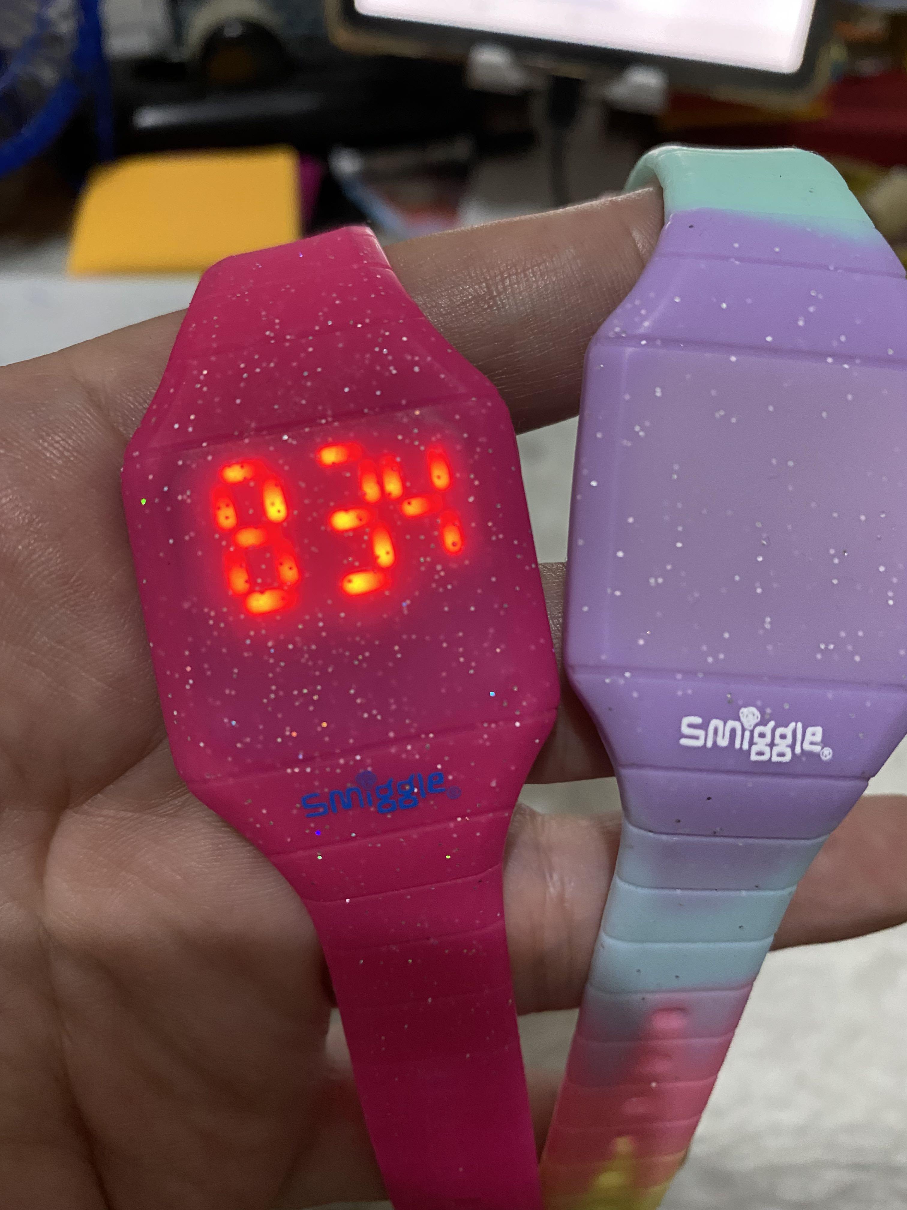 SMIGGLE DIGITAL WATCH