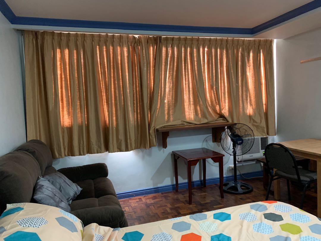 Studio for rent and sale (Category: Apartments & Condos) located in Mandaluyong City. Submitted by zionland145 (Listing ID 1162891002, Image 3). Description: Studio with toilet and bath floor area is 35 square meters located in makati palace . .