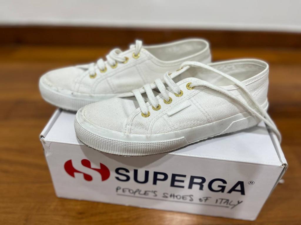 superga 2750 total white