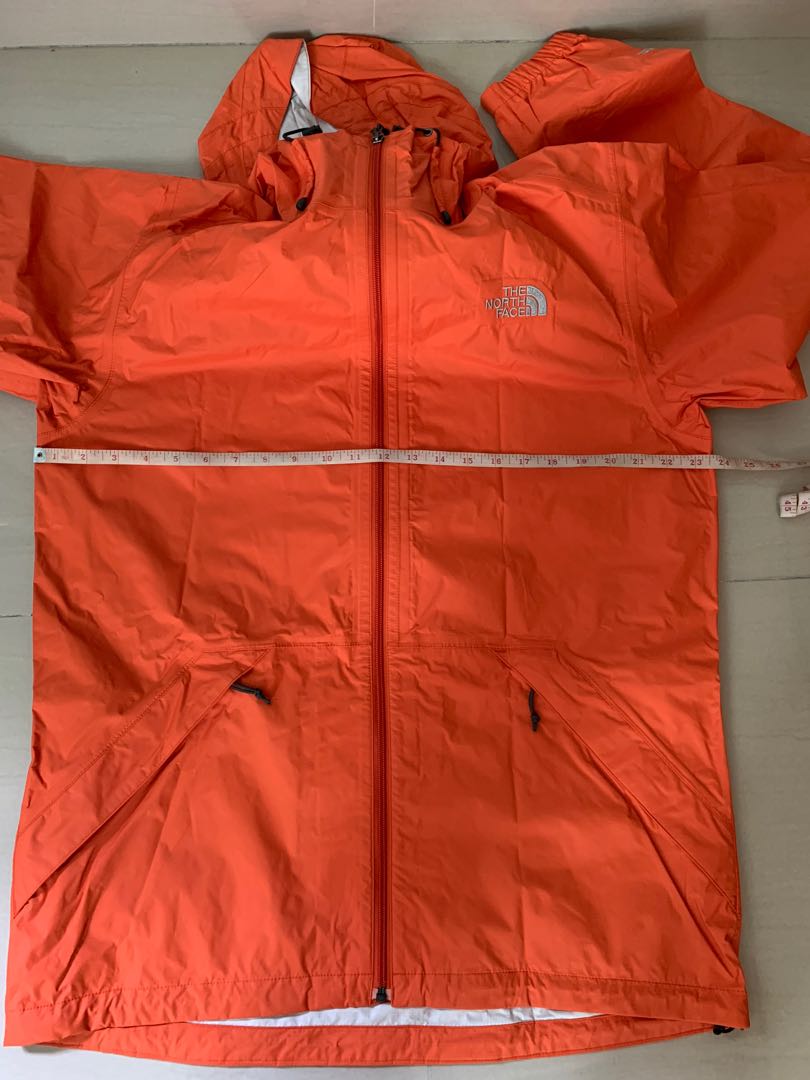 The north face lightweight Mens jacket 
