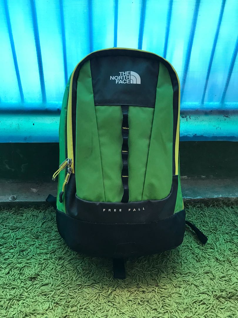 The north face “waterproof”, Fesyen 