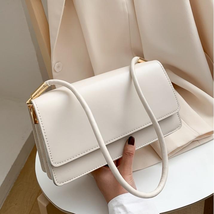 WHITE HANDBAG KOREAN CUTE HANDBAG Luxury Bags Wallets on Carousell