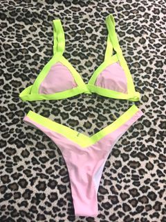 (Category: ) located in . Submitted by annabananax (Listing ID 1162936526, Image 1). Description: .