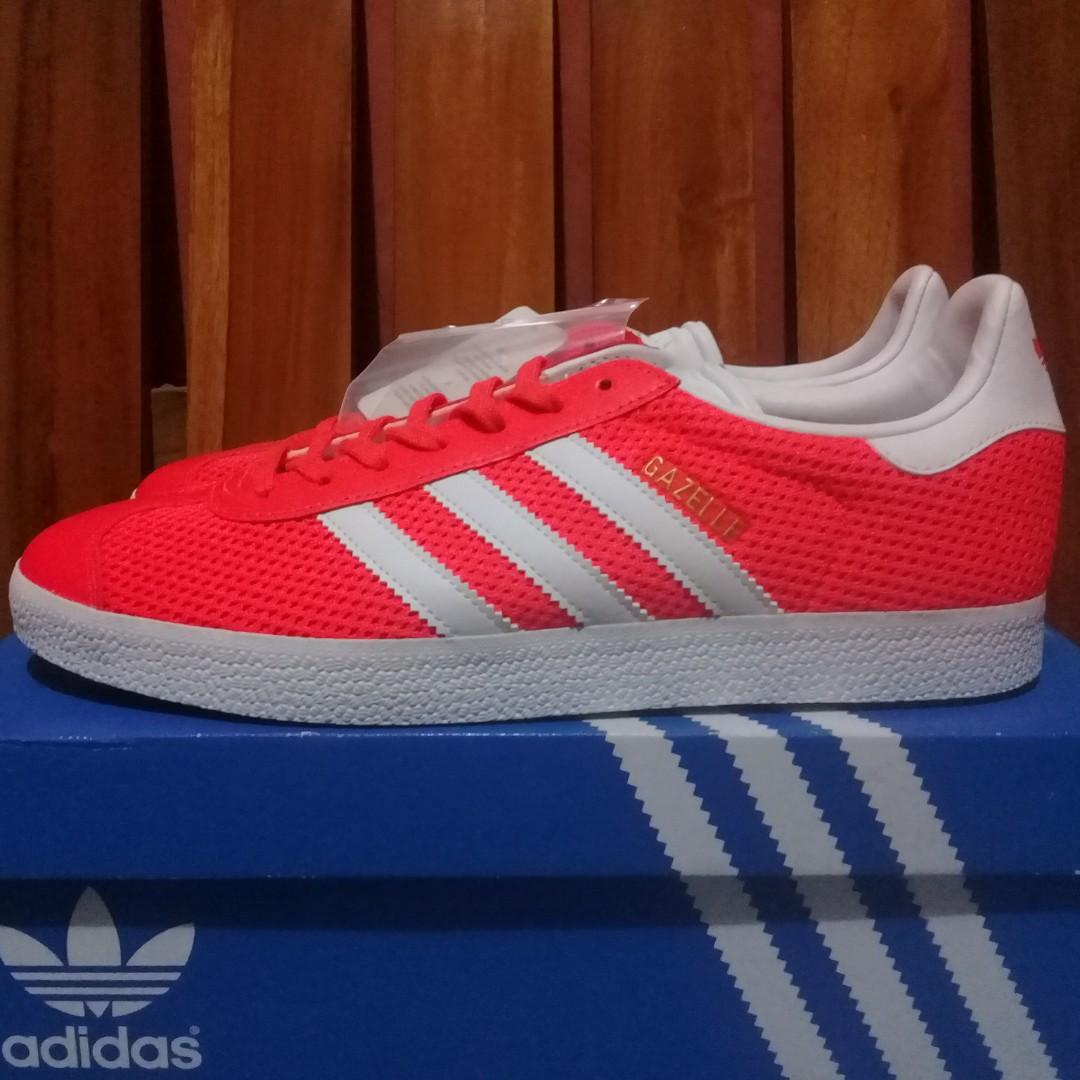 Adidas gazelle outlet solar red