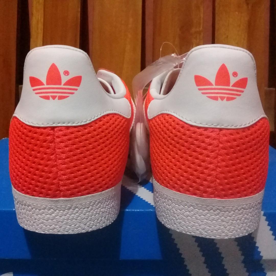 Adidas Gazelle Sneakers - Solar Red 