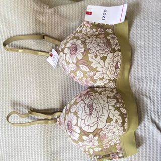 (Category: ) located in . Submitted by adiclutters (Listing ID 1162947633, Image 1). Description: .