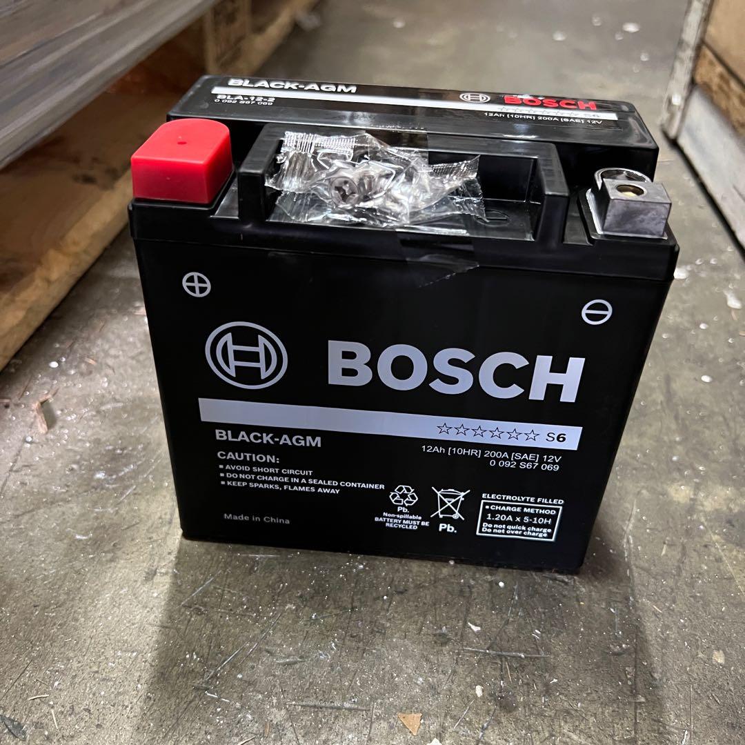 Aux battery for Mercedes, Car Accessories, Accessories on Carousell