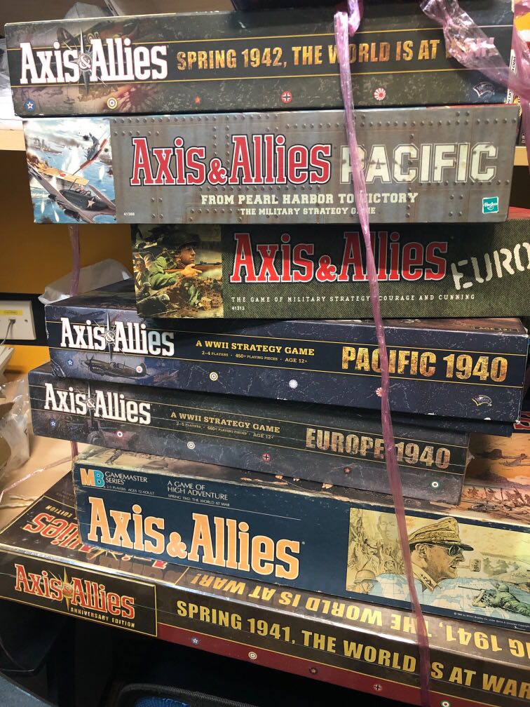 Axis & Allies, Lord Of the Rings, Block Party, Black gammon, and other