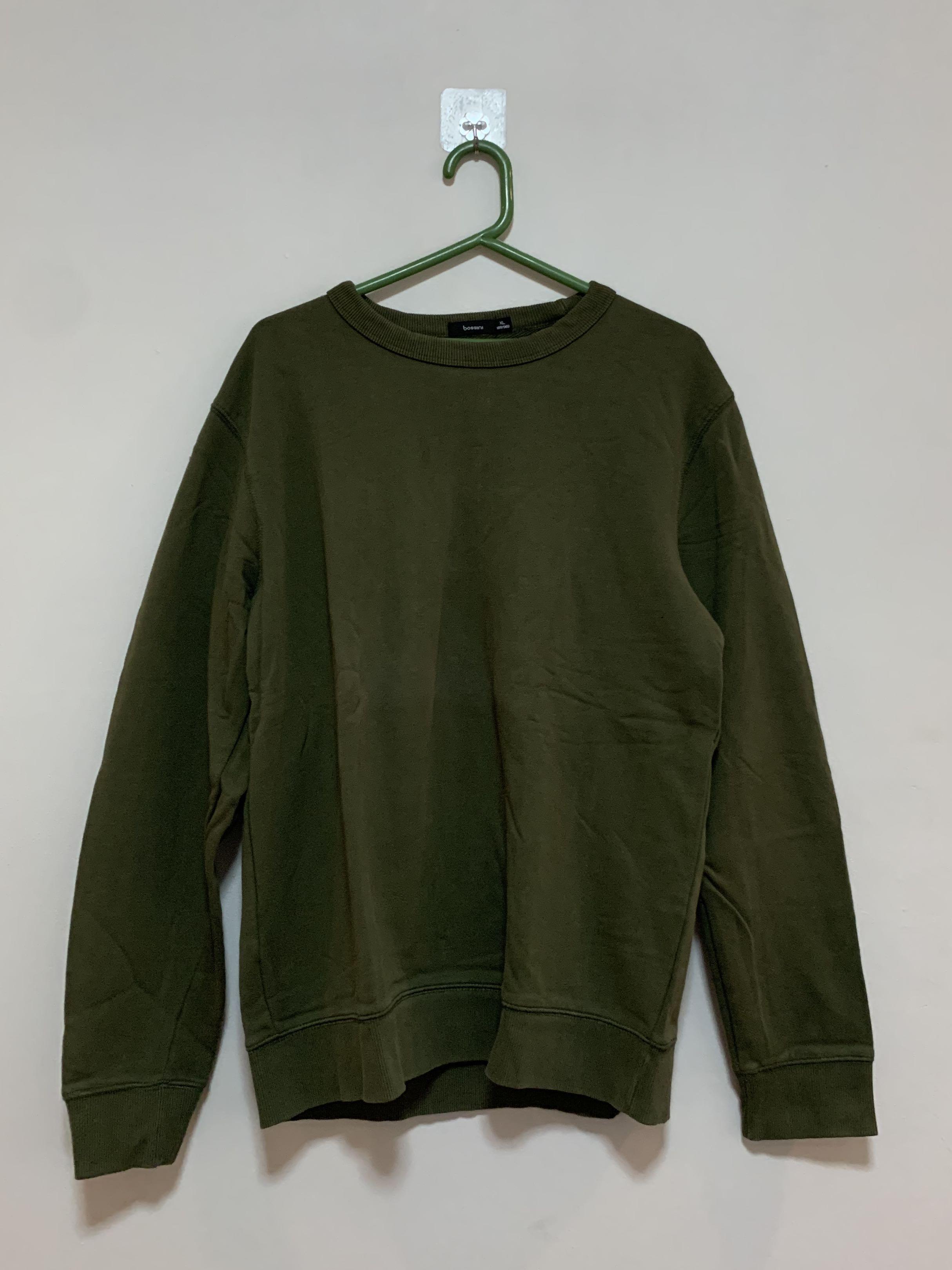 Bossini sweater/jumper olive green (Category: Coats, Jackets and Outerwear) located in Mandaluyong City. Submitted by lzip888 (Listing ID 1163021723, Image 1). Description: Almost new olive green bossini sweater worn it twice .