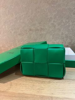 （分類：）位於 。 由 victoriolam 提交（商品編號 1162942625，圖片 1）。簡介： 。