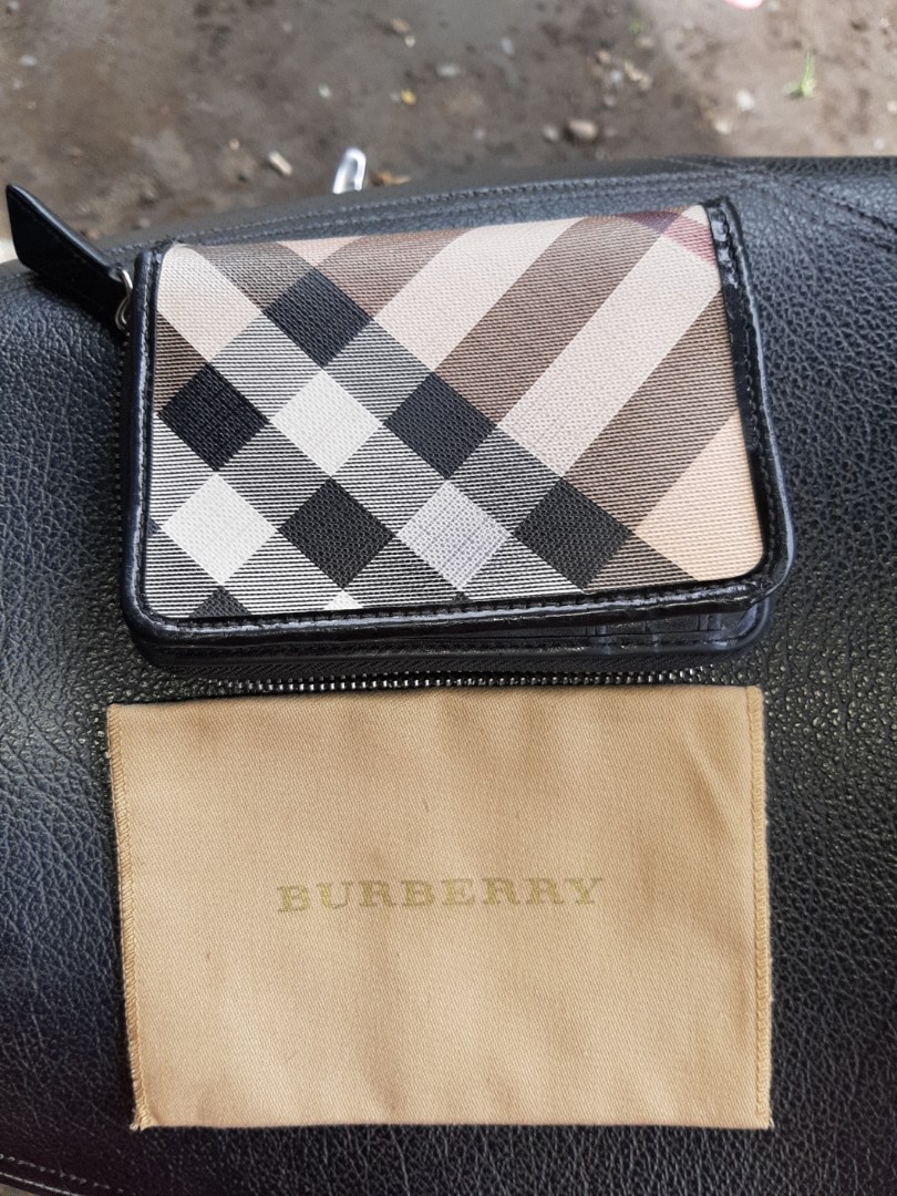 burberry short wallet