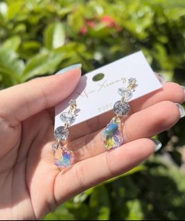 (Category: ) located in . Submitted by kirbee.accessories (Listing ID 1162989414, Image 1). Description: .