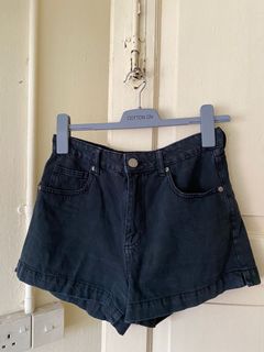 (Category: ) located in . Submitted by varsity99 (Listing ID 1162960061, Image 1). Description: .