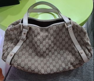 (Category: ) located in . Submitted by adewong (Listing ID 1163024266, Image 1). Description: .