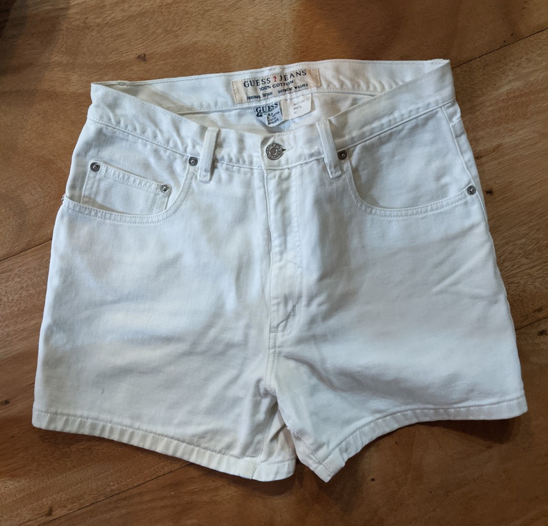 GUESS white shorts for men, Men's Fashion, Bottoms, Shorts on Carousell