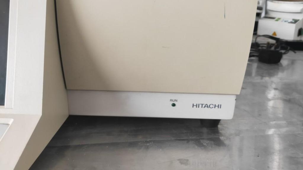 Hitachi U2800 Spectrophotometer UV/Vis For Sale 1200 each, Health & Nutrition, Medical