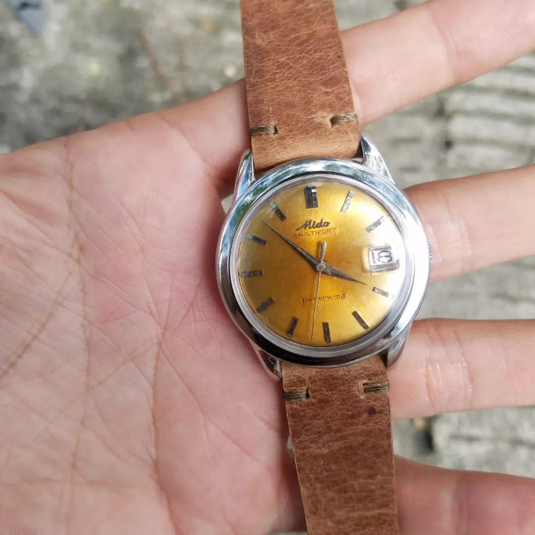 Jam store mido multifort