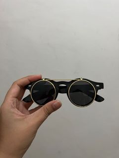 (Kategori: ) berada di . Dikirim oleh trvhn (ID iklan 1163063893, Gambar 1). Deskripsi: .
