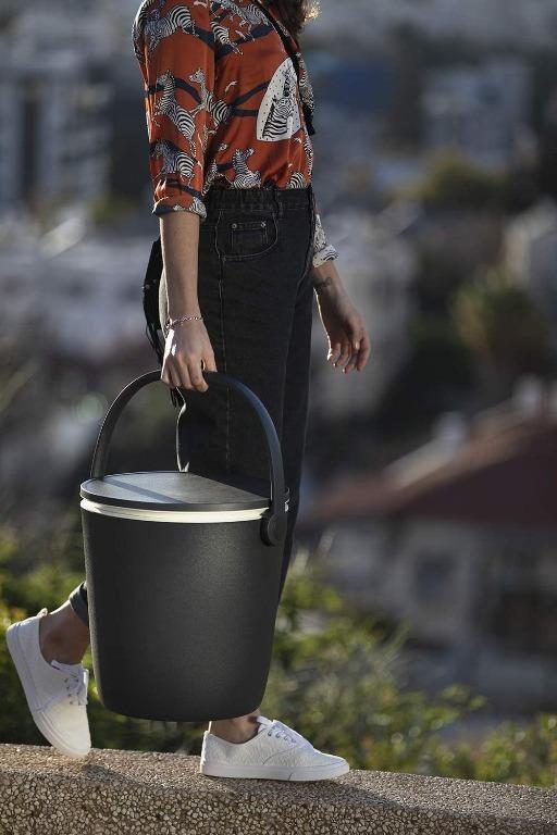 Keter Go Bar 4.2 Gallon Beer and Wine Cooler with Handle and Pop Up Outdoor Table Perfect for