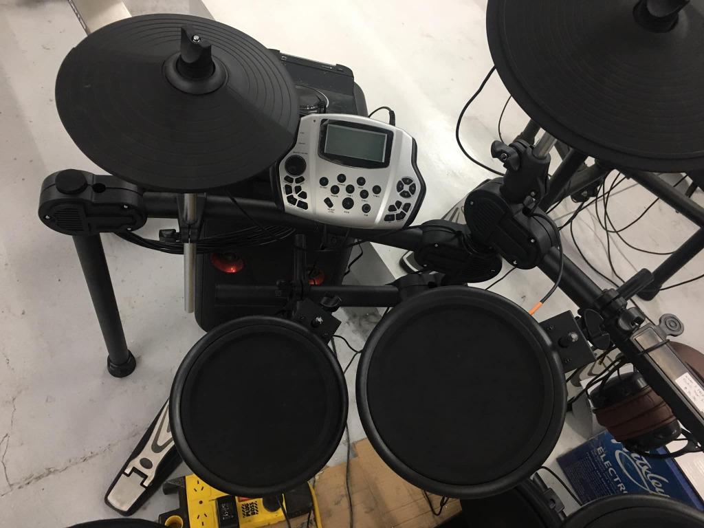 Kogan 8 Piece Electric Drum Kit (Category: Musical Instruments) located in Muntinlupa City. Submitted by aussie.surplustore (Listing ID 1163017038, Image 2). Description: Kogan 8 Piece Electric Drum Kit Price: 14,900 📌 Items are from Australia SURPLUS/USED or MALL PULL OUT Tested and Working 📍MODE OF PAYMENT: GCash or Bank Transfer NO COD TRANSACTION Payment first only. .