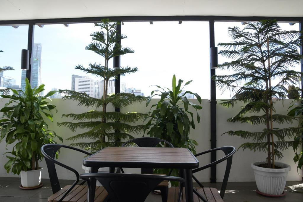 Makati Building for Sale (Category: Commercial) located in Manila. Submitted by ms.lorenzo (Listing ID 1163027822, Image 2). Description: Makati Building for sale! Please call for details. *direct buyers only* Thanks!.