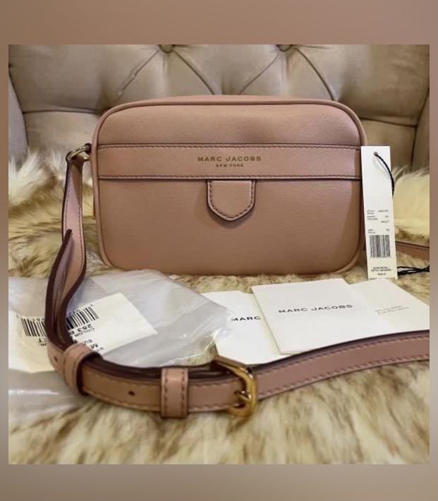 marc jacobs liason camera bag, Luxury, Bags & Wallets on Carousell