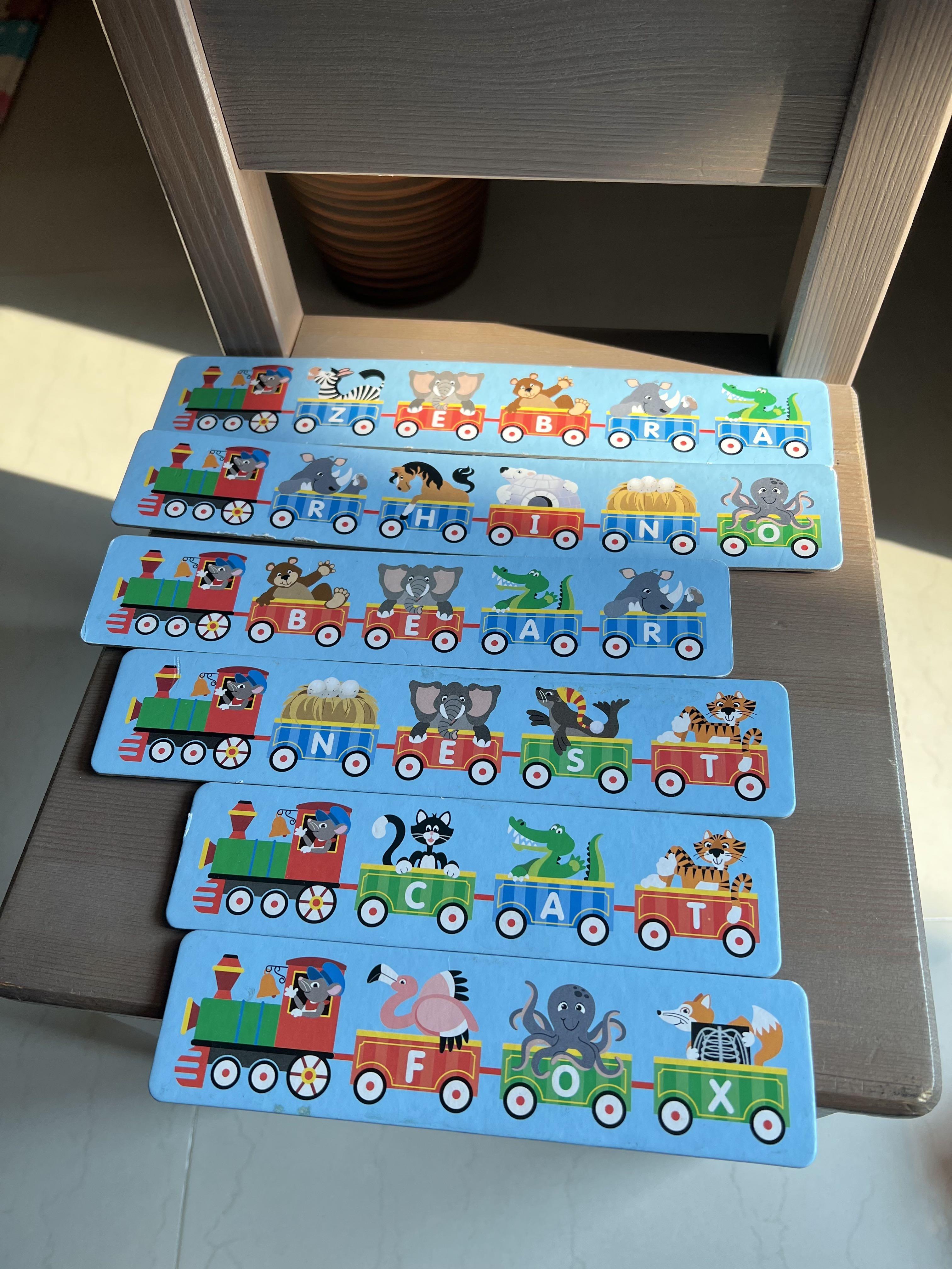 Melissa and doug outlet alphabet train lacing beads