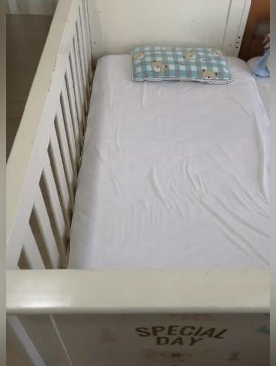 Mothercare harrogate cot, Babies & Kids, Baby Nursery & Kids Furniture