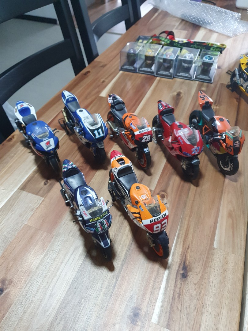 motogp diecast motorcycles