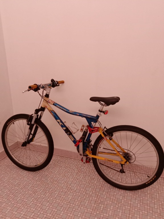 Khs fxt 2025 descent mountain bike