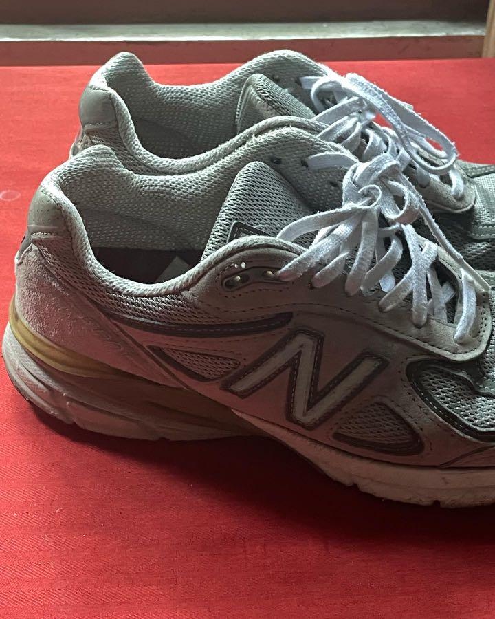 NEW BALANCE V4 GREY, Fesyen Pria 