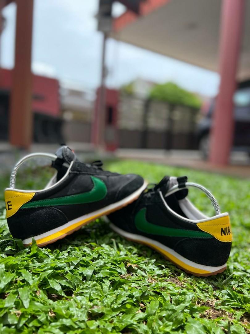 Nike - Green Yellow , Black, Men's Fashion, Footwear, Sneakers on Carousell