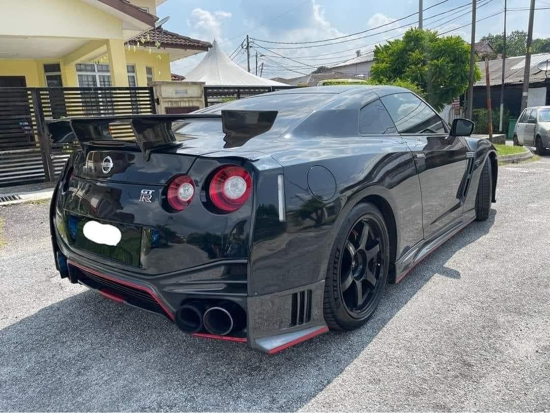 R35 Gt R Rear Glass Original Rear Reflector Lens Only Nissan GTR R35 Skyline Left Side ...