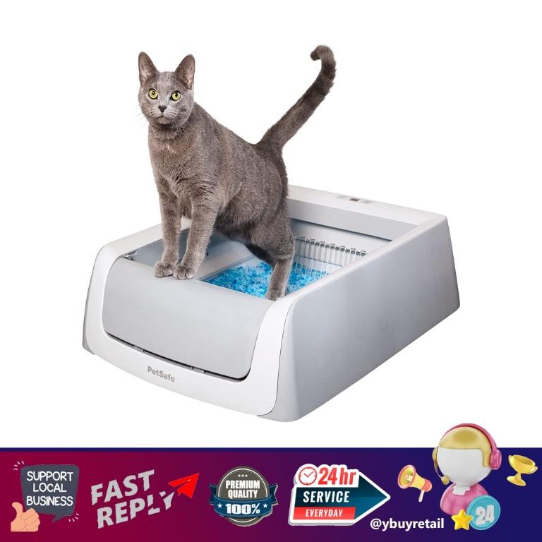 PetSafe ScoopFree Automatic Self Cleaning Cat Litter Box Includes