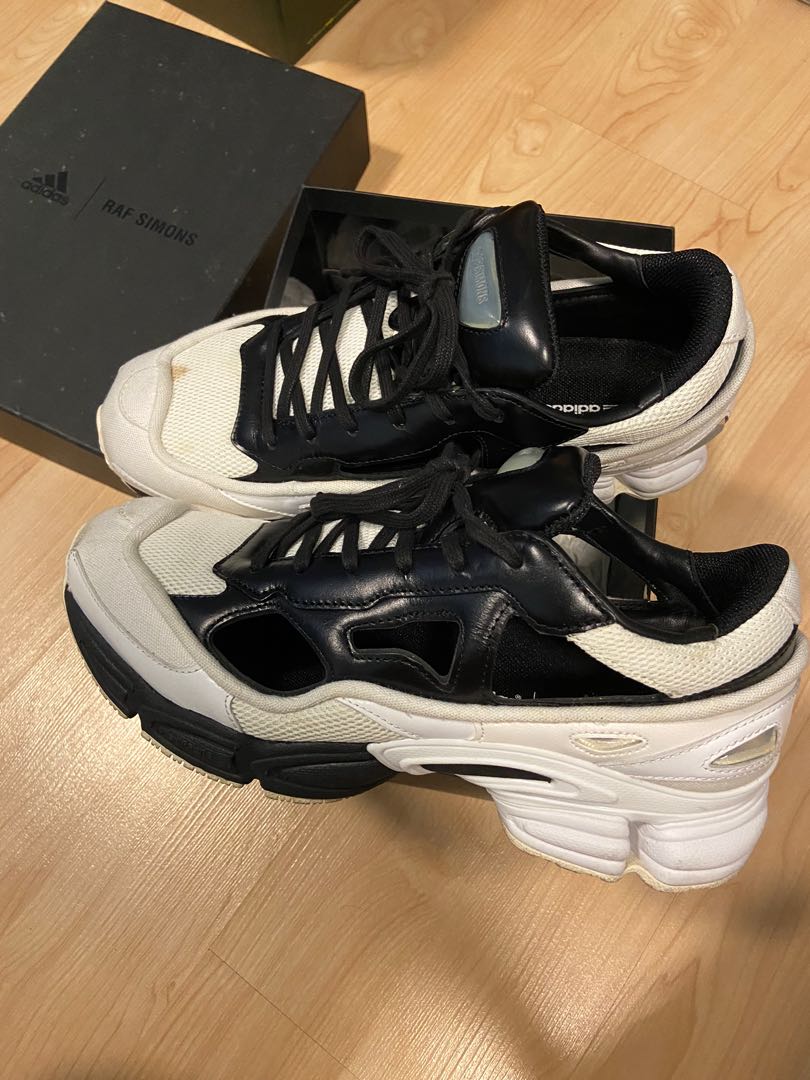 raf simons ozweego size 7