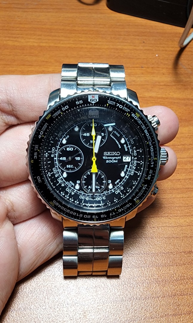 Seiko men's sna411 hot sale flight alarm chronograph watch