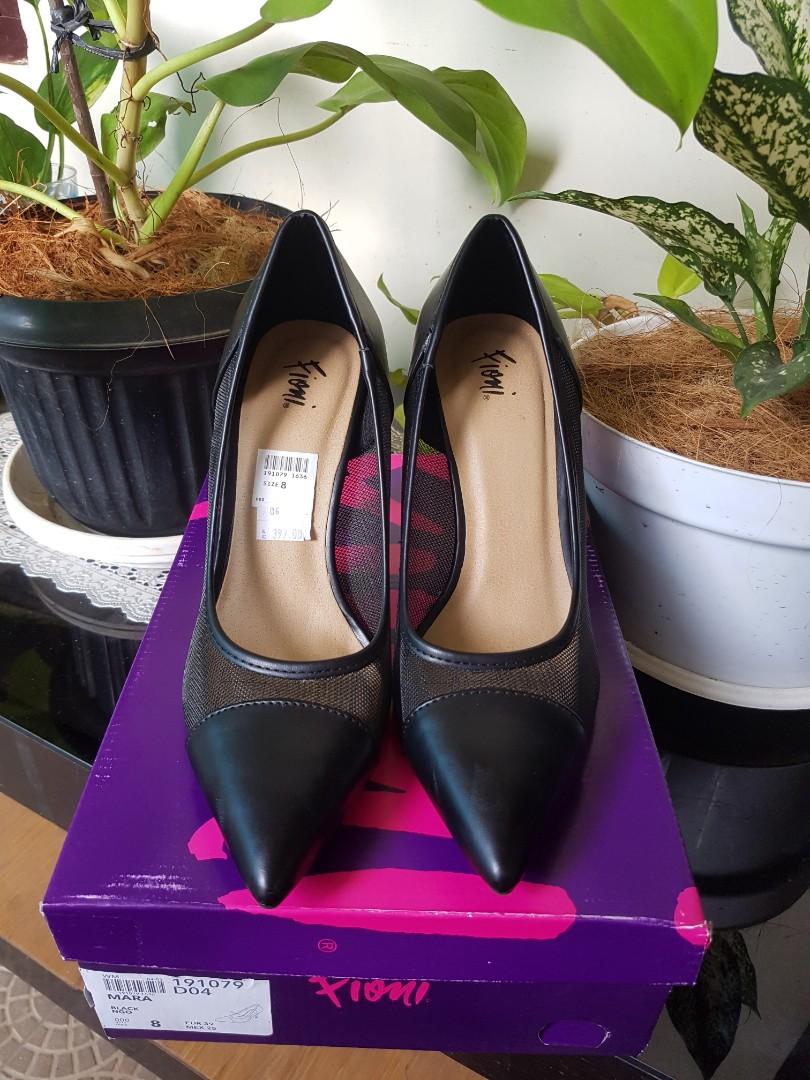Harga high sales heels di payless