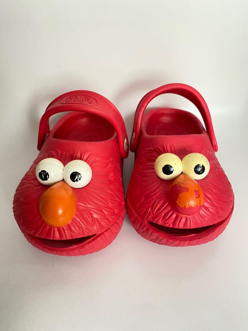 Elmo hotsell slippers baby