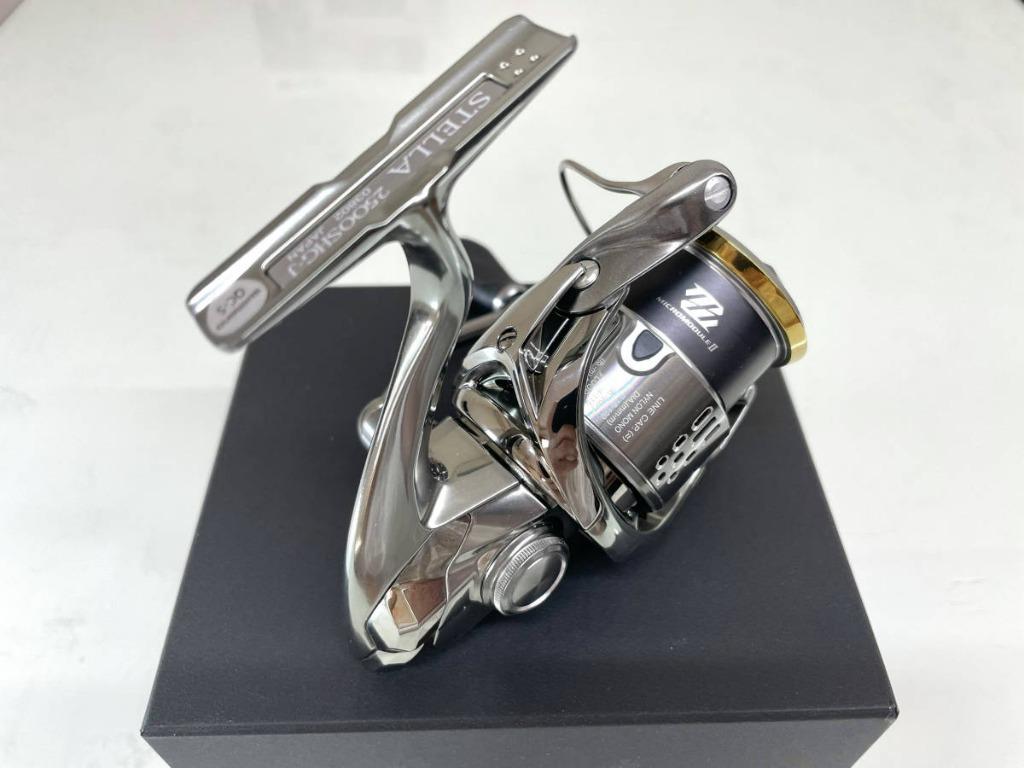 SHIMANO 18 STELLA C 2500 SHG 美品 フィッシング リール フィッシング