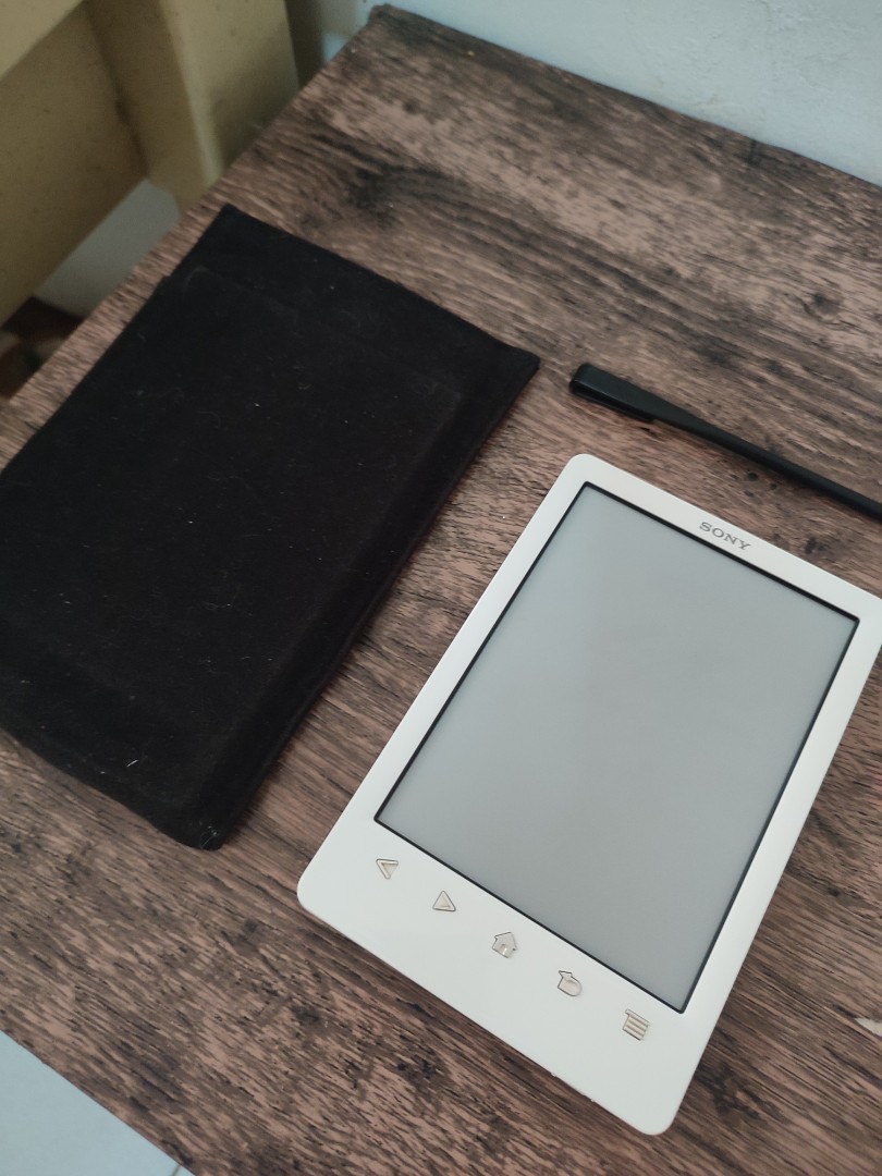 Sony Ereader PRST3 japanese language interface, Computers & Tech