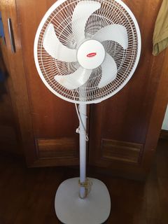 (Category: ) located in . Submitted by 29nnn (Listing ID 1162961177, Image 1). Description: .