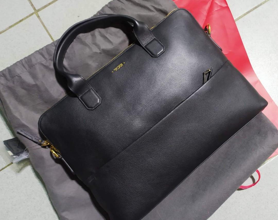 Tumi tina laptop carrier store