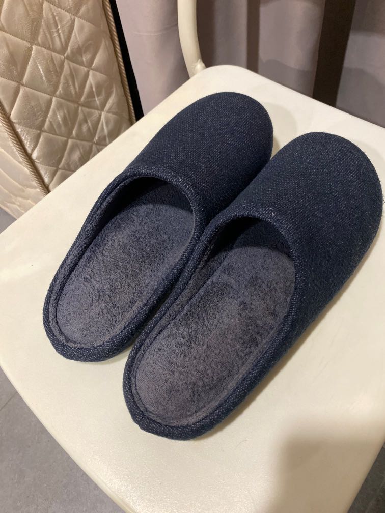 Uniqlo room shoe men Men s Fashion Footwear Flipflops and