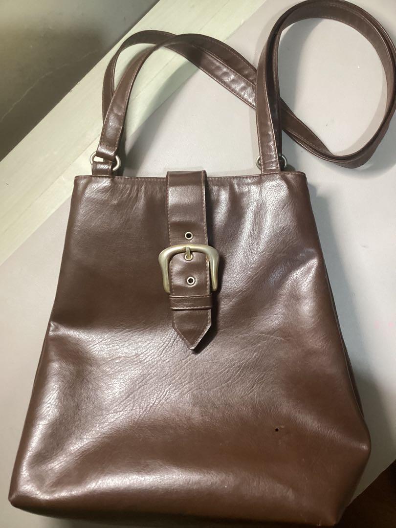 Vintage Sylvia Santos bag long strap (Category: Luxury Bags & Wallets) located in Muntinlupa City. Submitted by sab.cab (Listing ID 1163041308, Image 1). Description: Personal preloved Still in very good condition.