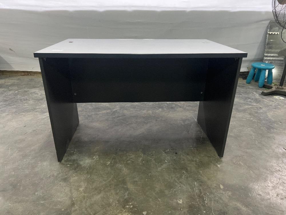 Wooden Office Table Grey Colour / Meja Pejabat Kayu Warna Kelabu