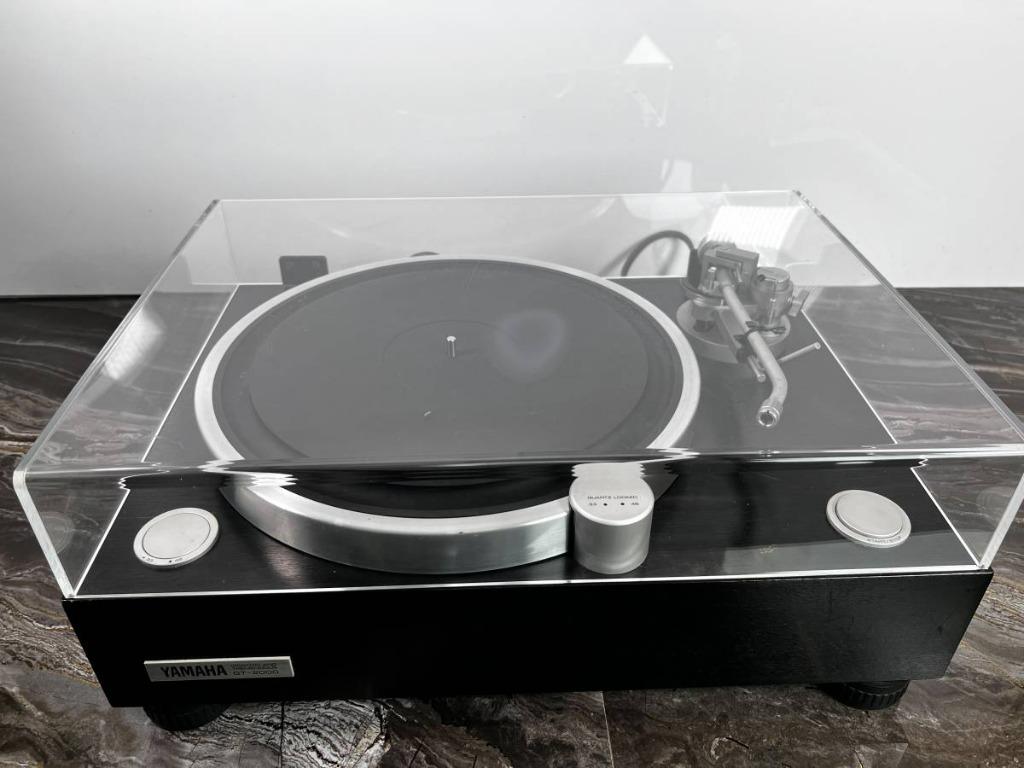 YAMAHA GT-2000 Turntable, 音響器材, 其他音響配件及設備- Carousell