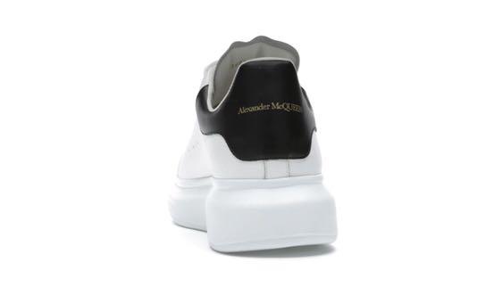 Alexander McQueen (Category: Footwear) located in Bonnyville. Submitted by micgeorge313 (Listing ID 1163243106, Image 3). Description: .