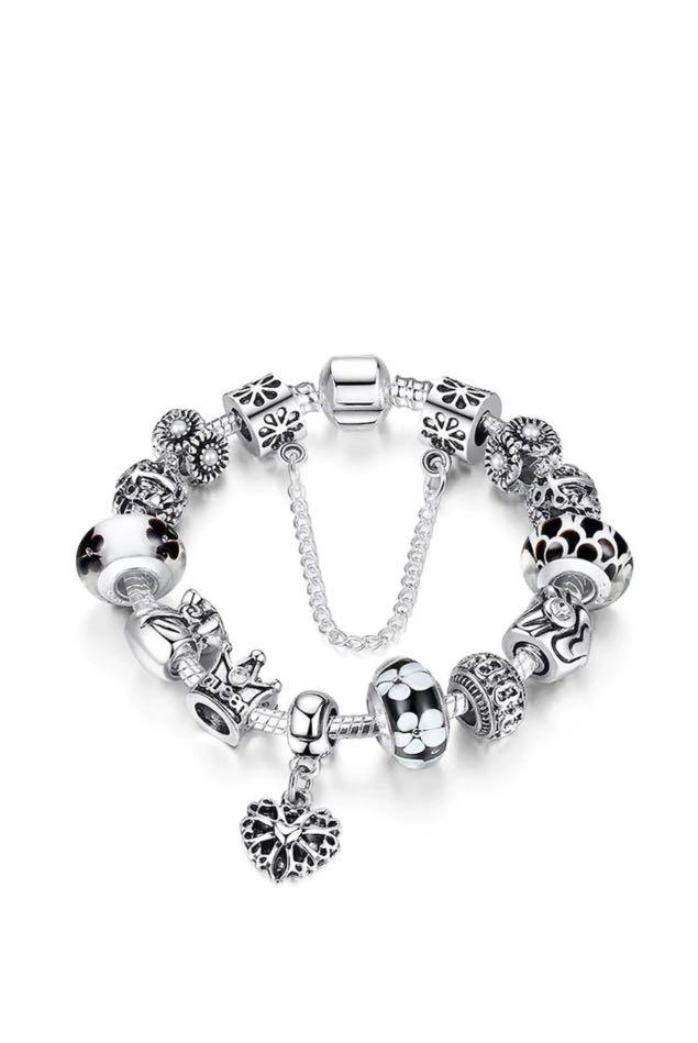 Brand New Queen Charm Bracelet
