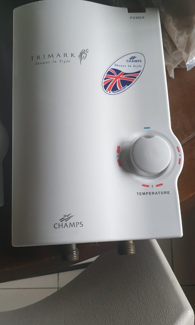 Champs Trimark single point water heater in very good condition, TV